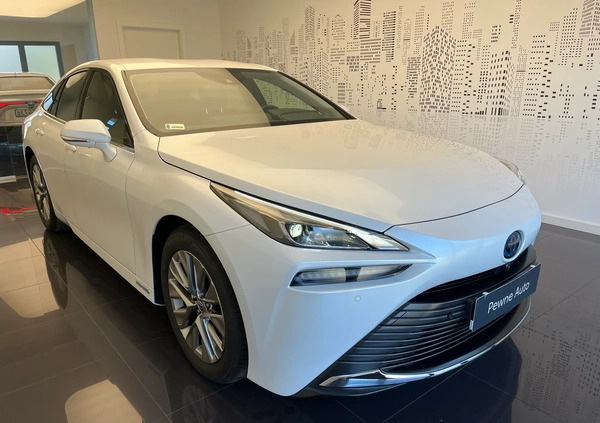 Toyota Mirai cena 224900 przebieg: 200, rok produkcji 2020 z Radzyń Chełmiński małe 46
